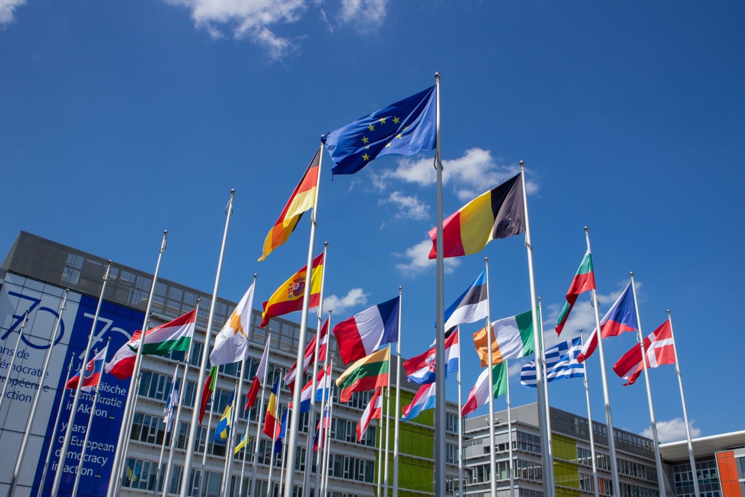 Ile państw jest w Europie – liczba krajów, pełna lista i różne sposoby wyznaczania granic kontynentu ile państw jest w europie