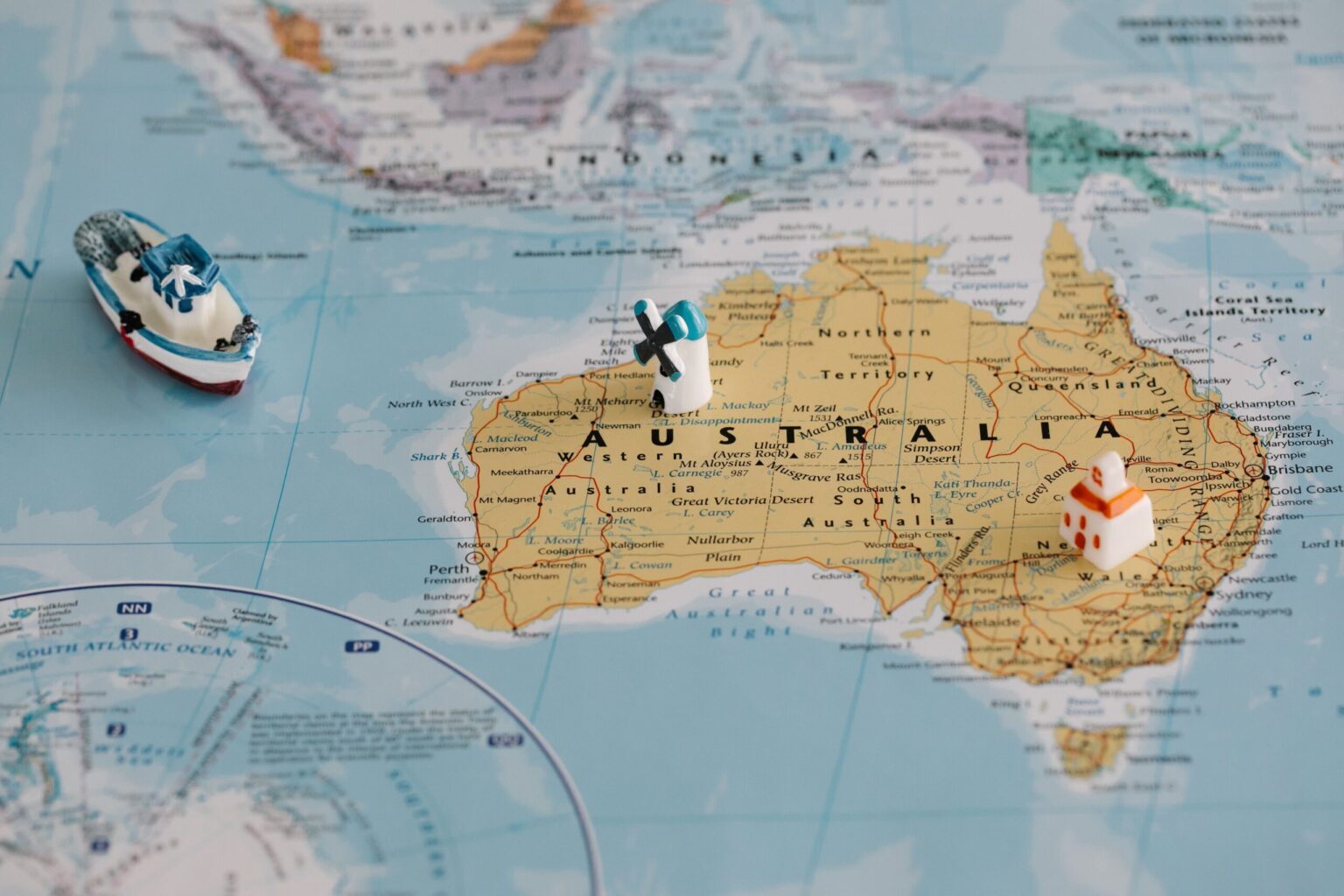 Stolica Australii – Canberra, miasto stworzone między Sydney a Melbourne stolica Australii